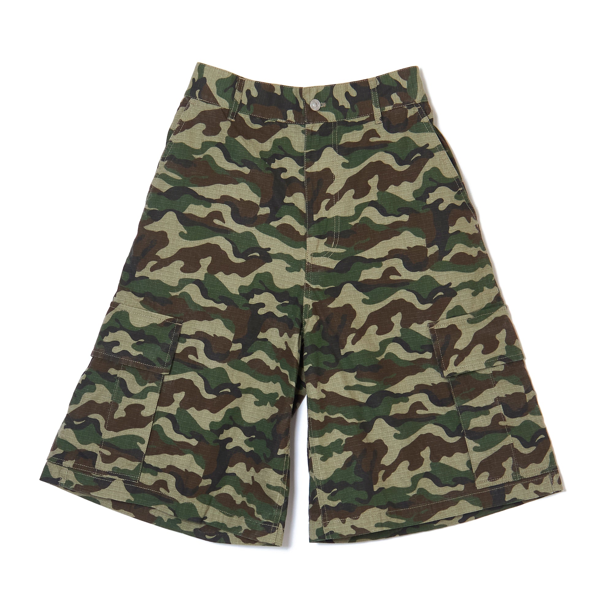 BAGGY CARGO SHORTS