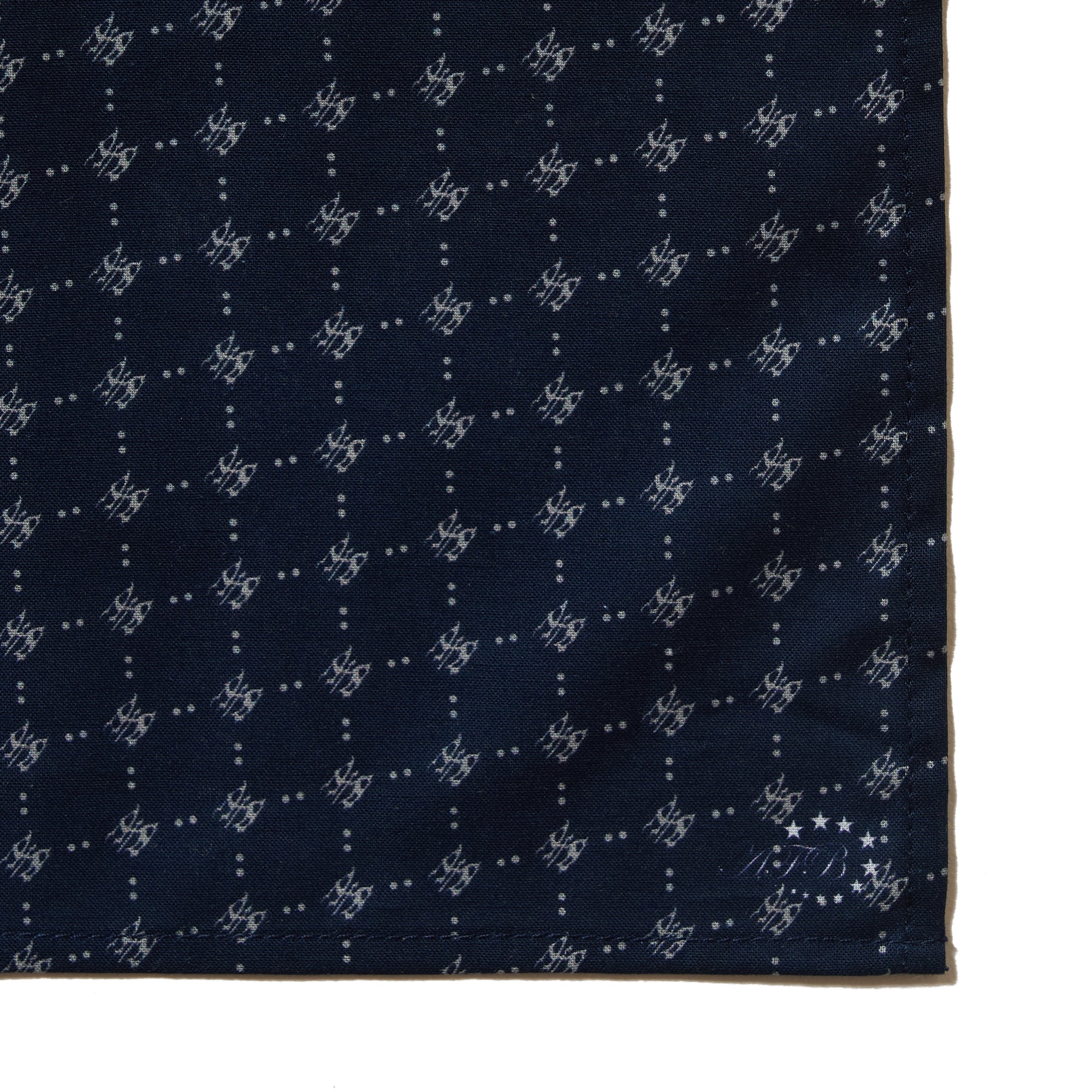 BLADE LOGO PATTERN BANDANA