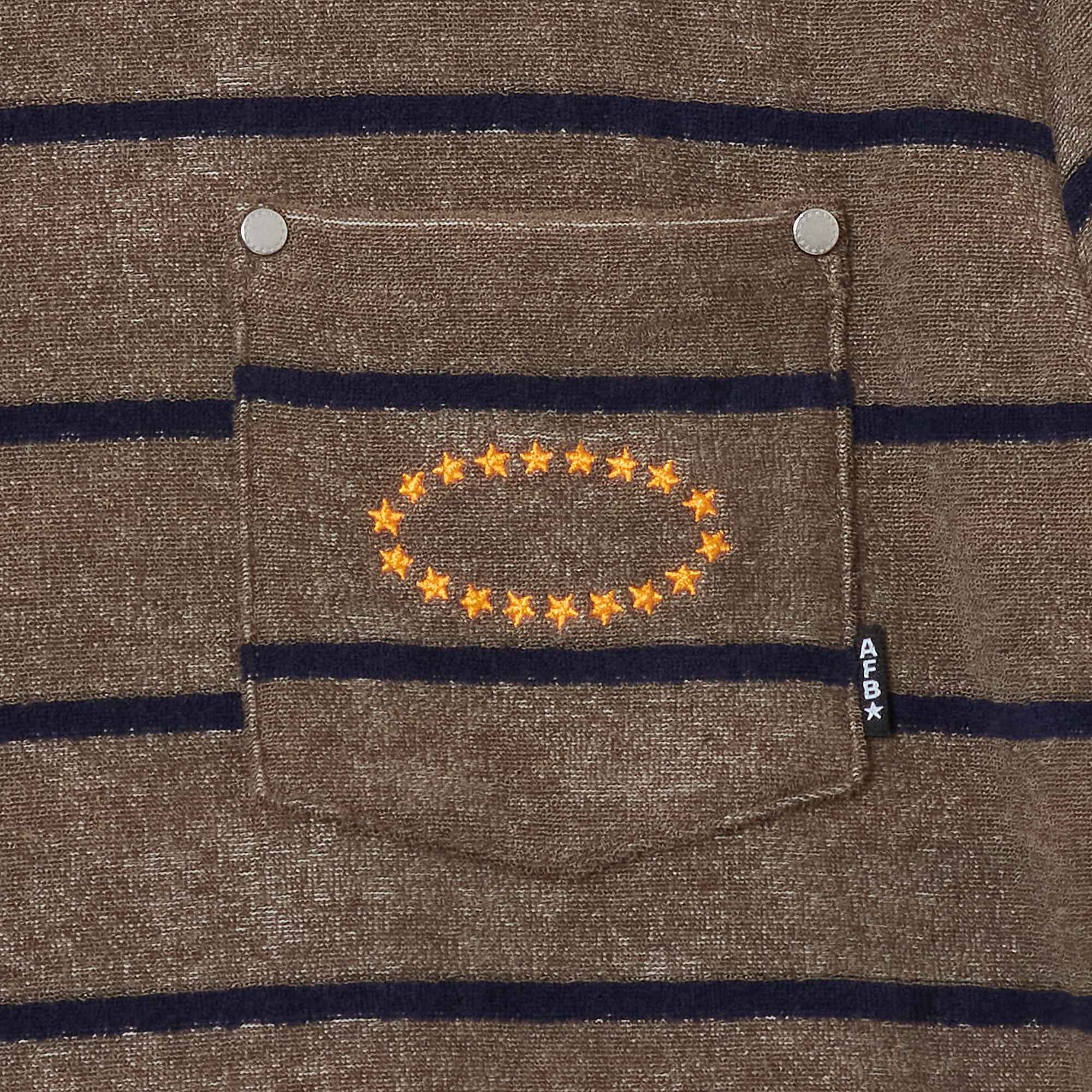 BORDER PILE TEE