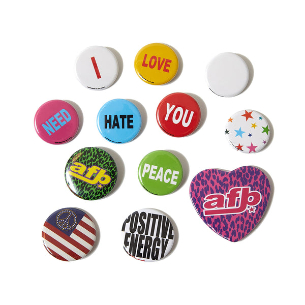 MESSAGE CAN BADGES