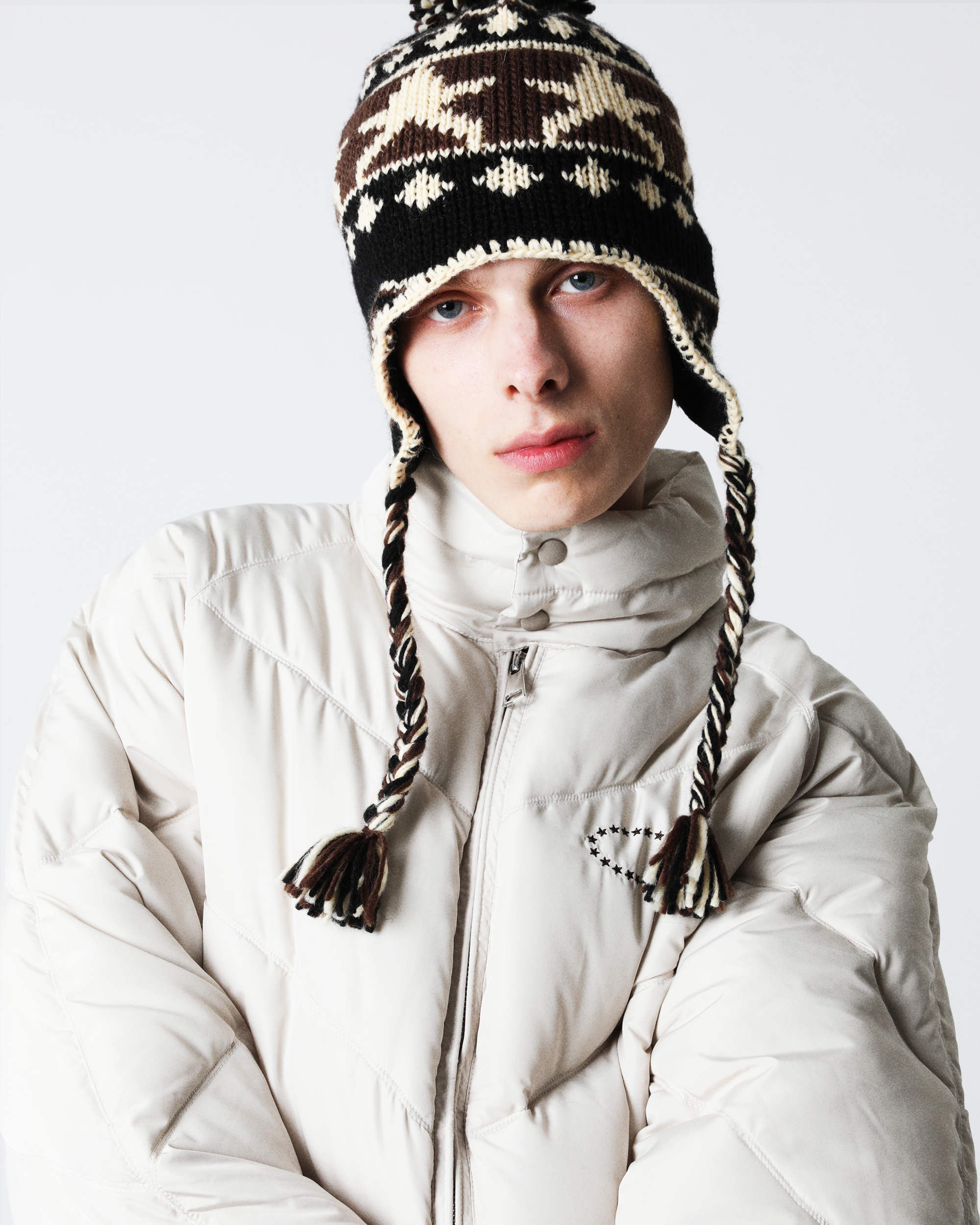 V PUFFER JACKET